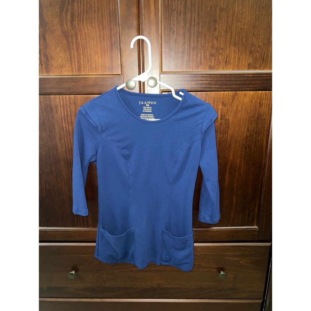 Jaanuu Scrub Top Blue size XS‎